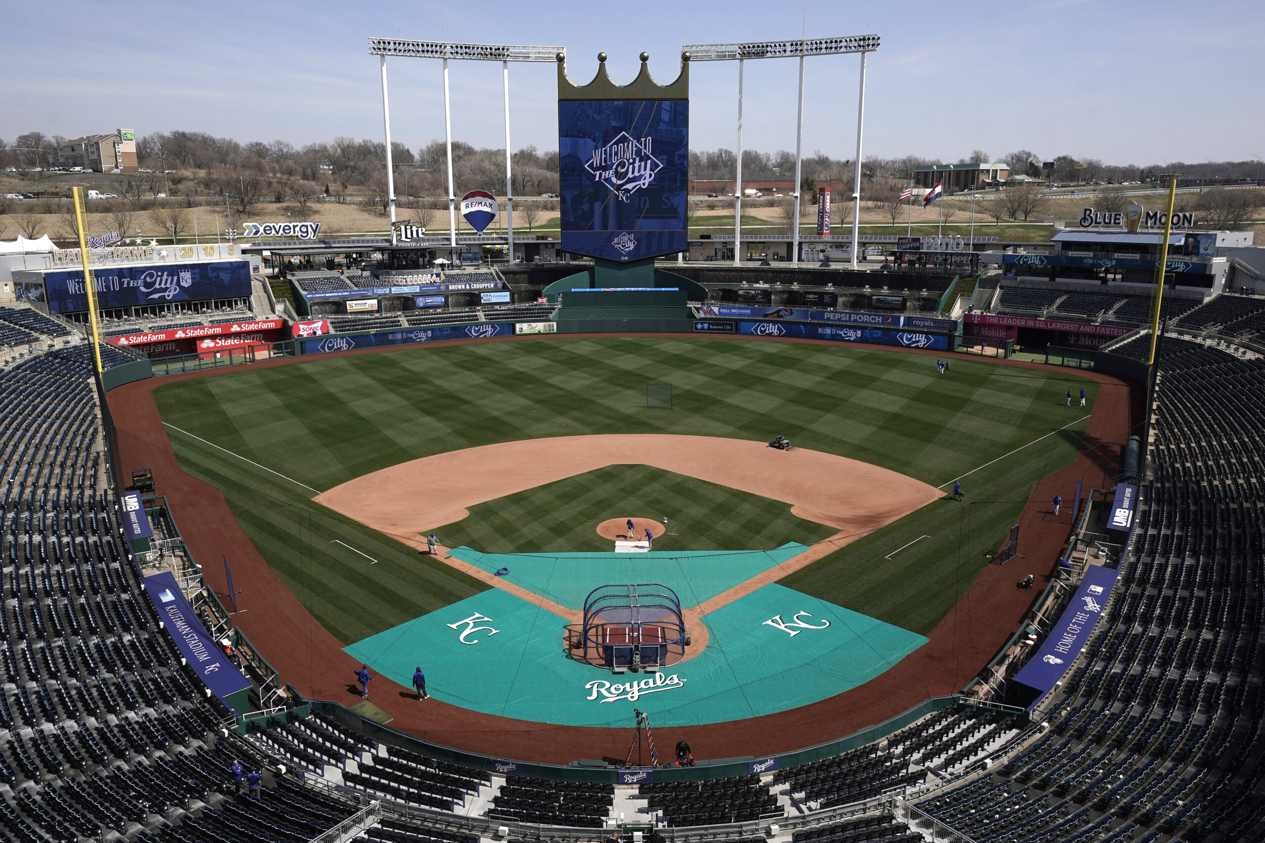 official-vetoes-a-stadium-tax-for-an-april-ballot-affecting-kansas